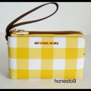 Michael Kors Wristlet Yellow Brown White Gingham